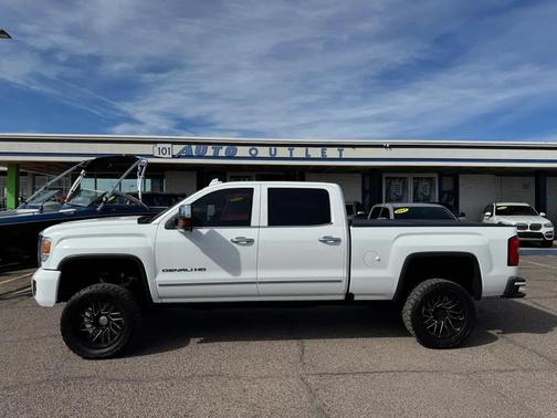 2015 GMC Sierra 2500 Denali