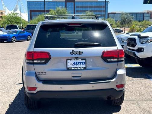 2016 Jeep Grand Cherokee Laredo