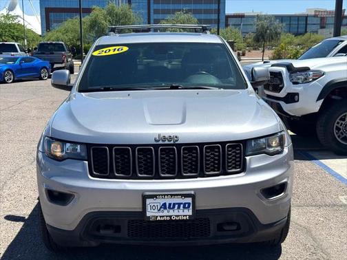 2016 Jeep Grand Cherokee Laredo