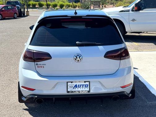 2019 Volkswagen Golf GTI 2.0T S 4-Door