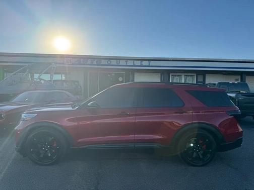 2021 Ford Explorer ST