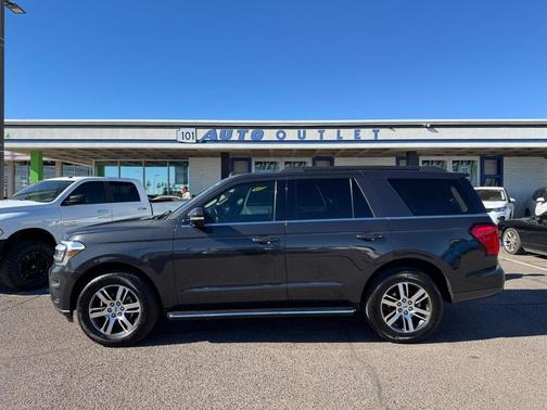 2022 Ford Expedition XLT