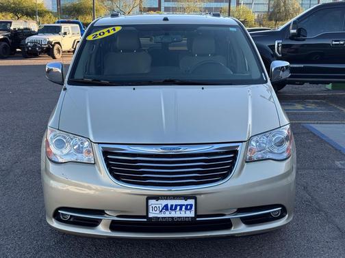 2011 Chrysler Town & Country Limited