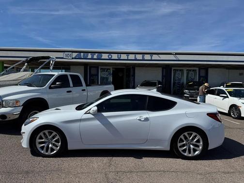 2015 Hyundai Genesis Coupe 3.8 Base