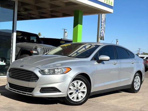 2014 Ford Fusion S