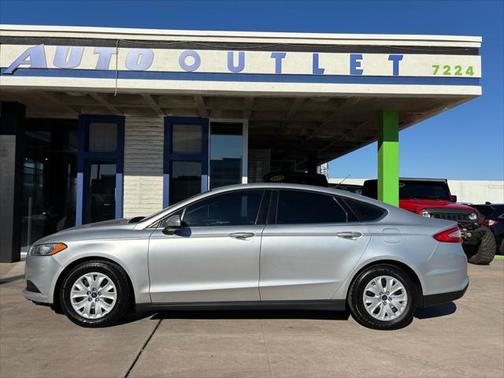 2014 Ford Fusion S