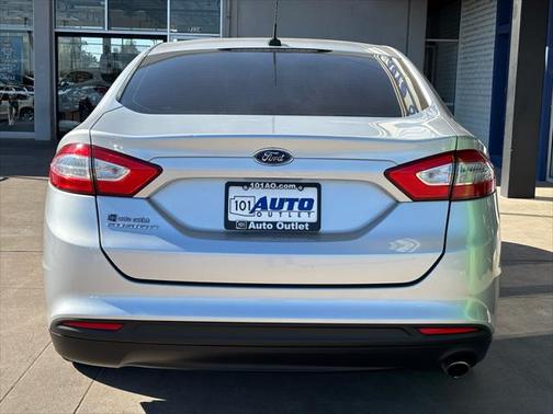 2014 Ford Fusion S