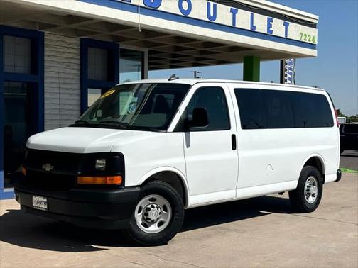 2017 Chevrolet Express 2500 LS