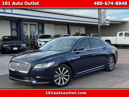 2017 Lincoln Continental Premiere