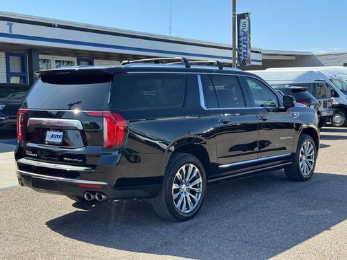 Onyx Black 2021 GMC Yukon XL Denali
