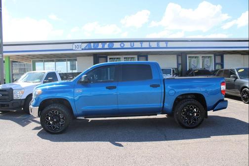 2018 Toyota Tundra SR5