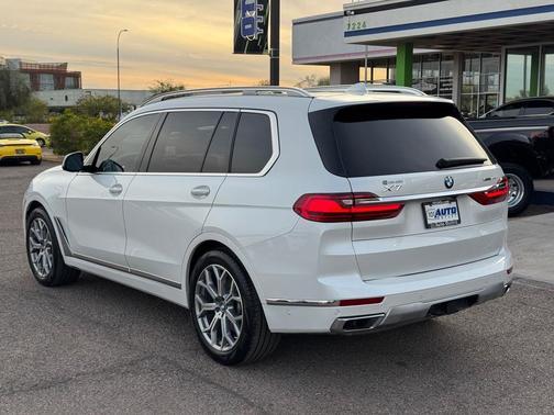 2019 BMW X7 xDrive50i