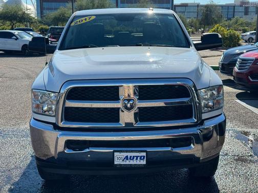 2017 RAM 3500 Tradesman Crew Cab 4x4 8' Box