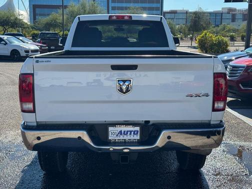 2017 RAM 3500 Tradesman Crew Cab 4x4 8' Box