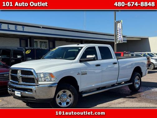 2017 RAM 3500 Tradesman Crew Cab 4x4 8' Box