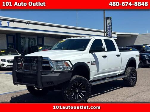 2017 RAM 2500 Tradesman Crew Cab 4x4 6'4' Box