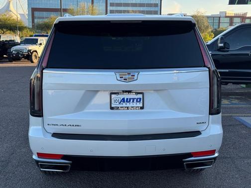 2022 Cadillac Escalade Premium Luxury