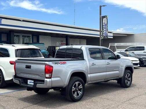 2016 Toyota Tacoma SR