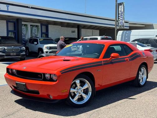 Hemi Orange Pearl Coat 2010 Dodge Challenger R/T