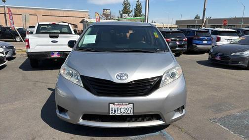 2017 Toyota Sienna SE