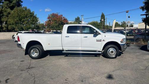 2015 RAM 3500 Laramie