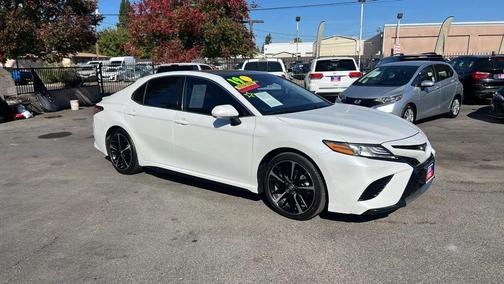 2019 Toyota Camry XSE