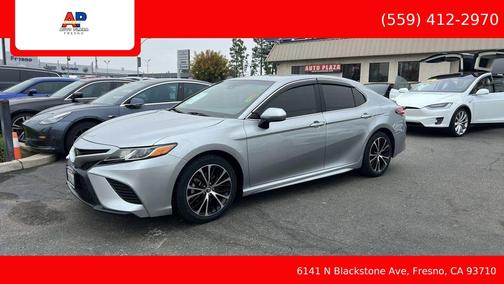 2020 Toyota Camry SE