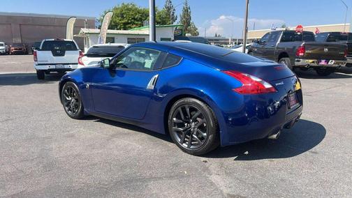 2017 Nissan 370Z Base