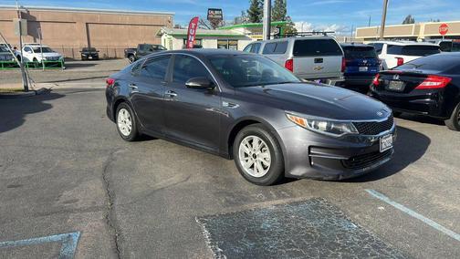 2017 Kia Optima LX