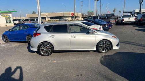 2016 Scion iM Hatchback 4D