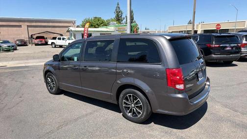 Gray 2019 Dodge Grand Caravan GT