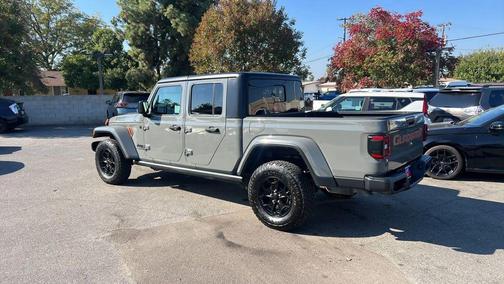 2021 Jeep Gladiator Willys 4x4