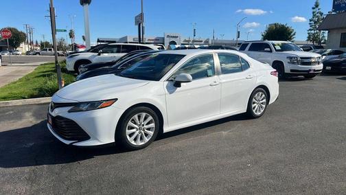 2019 Toyota Camry LE