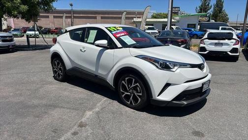 2019 Toyota C-HR XLE