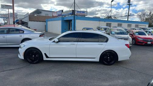White 2016 BMW 740 740i Sedan 4D
