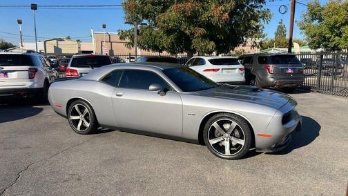 2015 Dodge Challenger R/T Plus