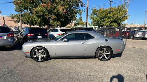 2015 Dodge Challenger R/T Plus