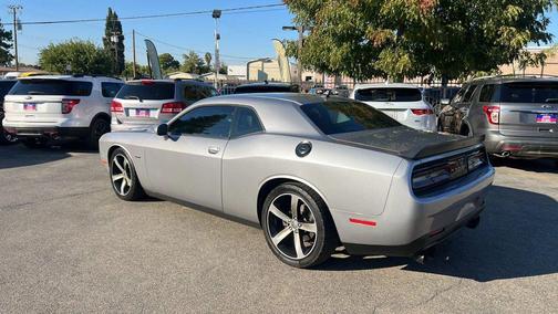 2015 Dodge Challenger R/T Plus