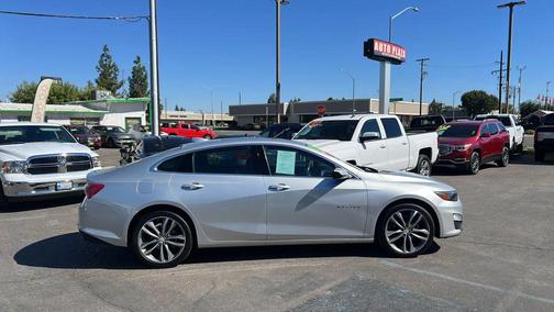 2022 Chevrolet Malibu FWD LT