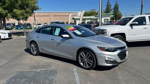 2022 Chevrolet Malibu FWD LT