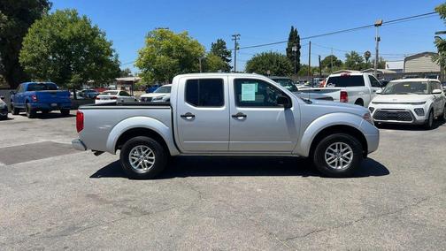 2016 Nissan Frontier SV