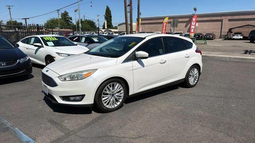 White 2016 Ford Focus Titanium