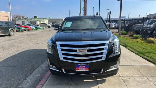 2018 Cadillac Escalade Luxury