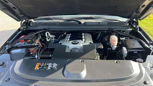 2018 Cadillac Escalade Luxury