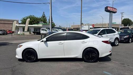 2015 Lexus ES 350 Crafted Line