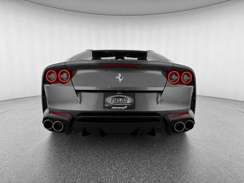 2021 Ferrari 812 GTS Base