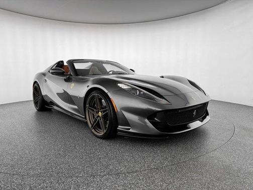 2021 Ferrari 812 GTS Base
