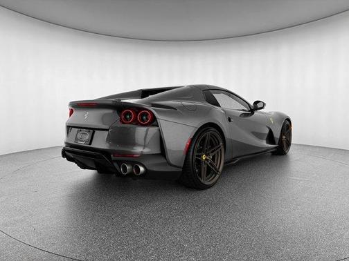 2021 Ferrari 812 GTS Base