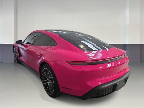 2023 Porsche Taycan Base