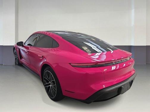 2023 Porsche Taycan Base